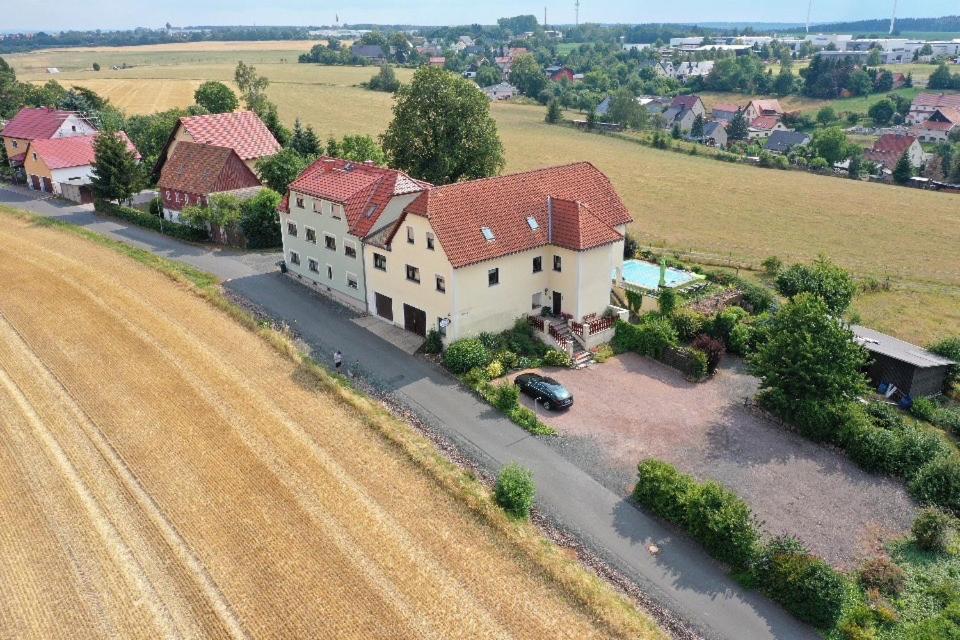 Pension Riegler Nossen Exteriör bild